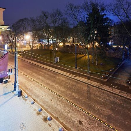 2 Хв Ходу До Оперного Театру!Студія Класс! Lviv Ngoại thất bức ảnh